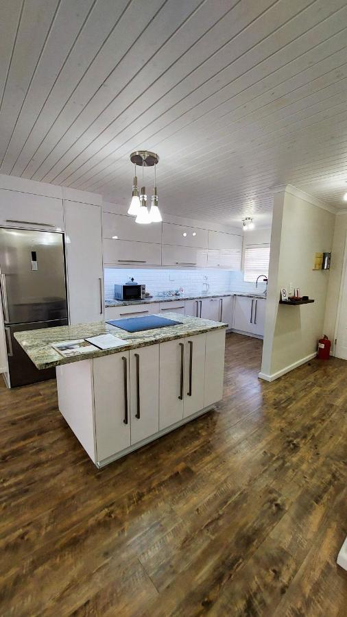Nautilus 2 Bedroom Self-Catering Apartment Swakopmund Kültér fotó